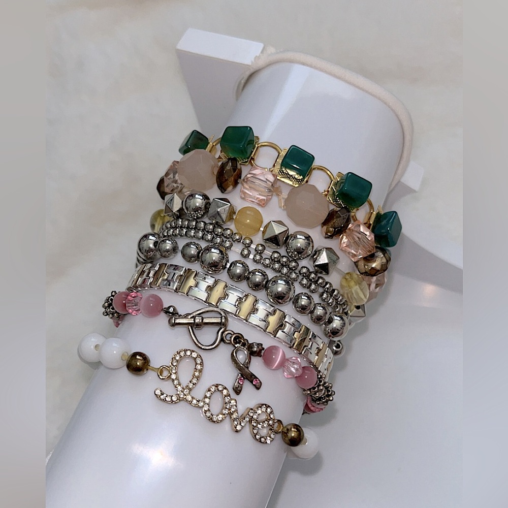⚡️2/$15⚡️Miscellaneous bundle of bracelets